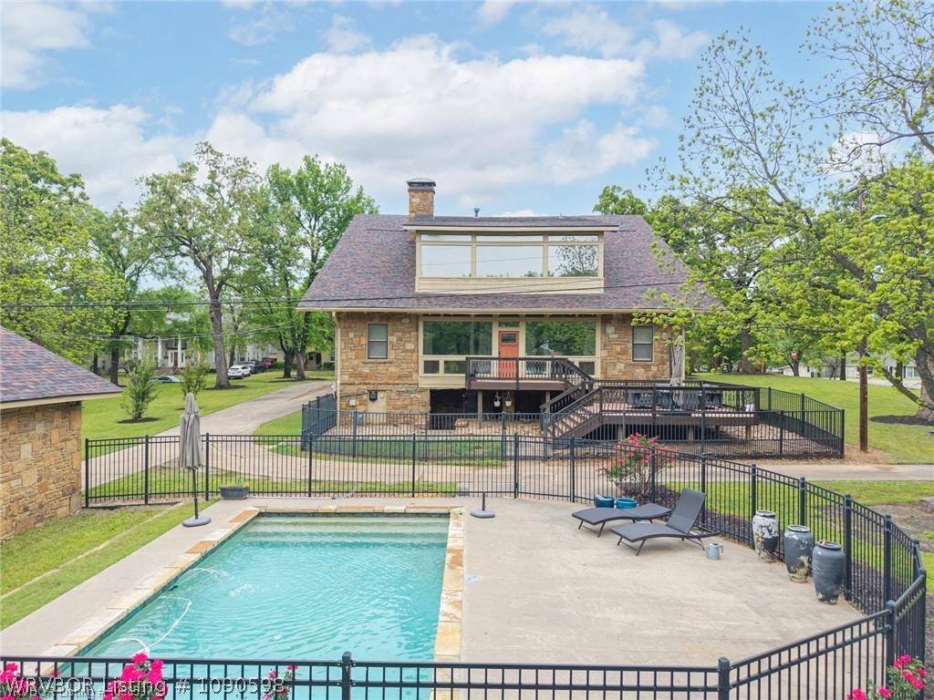 main property photo 5