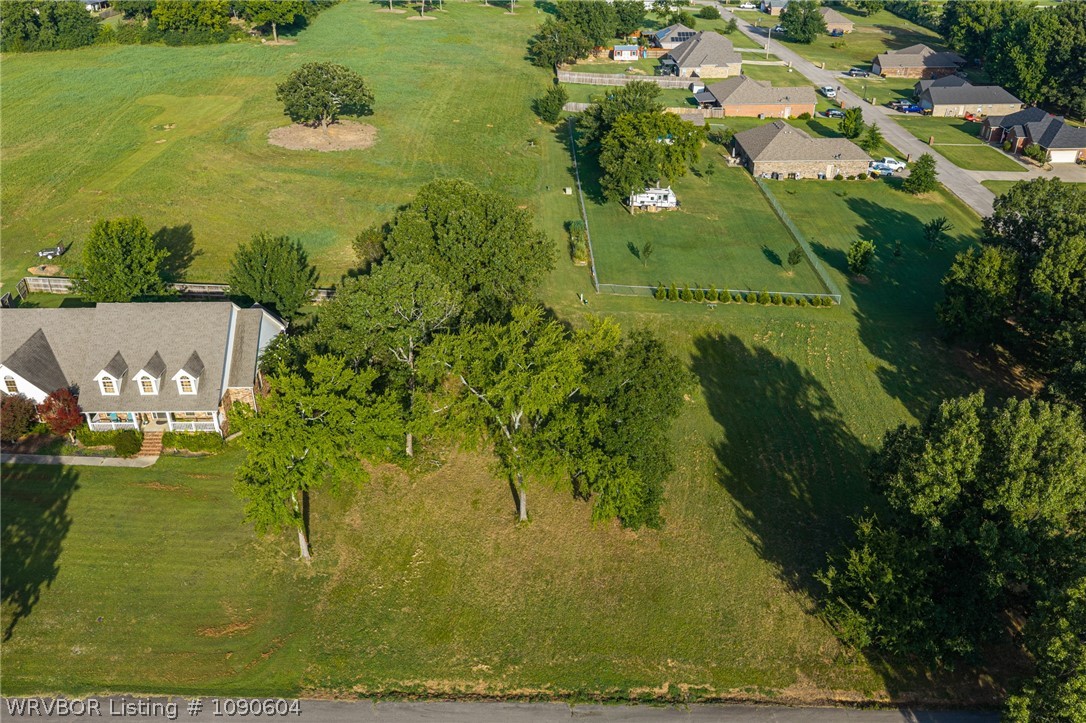 main property photo 11