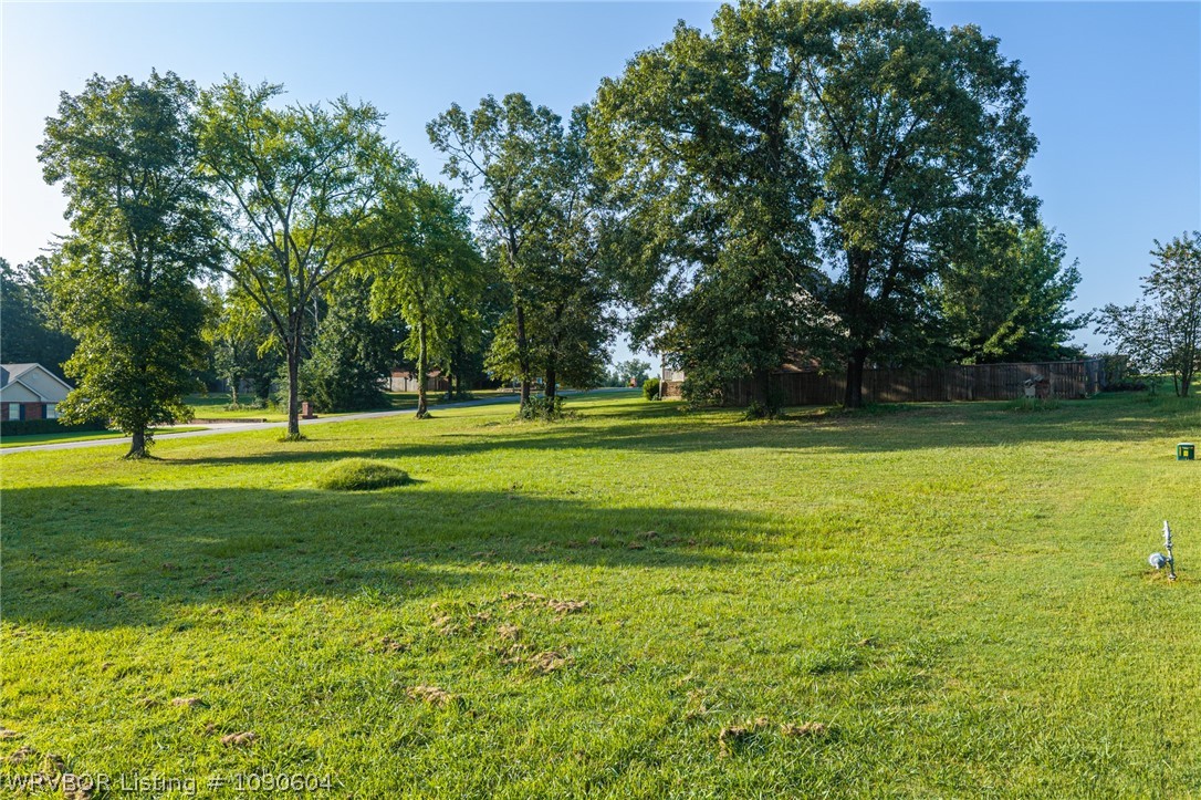 main property photo 16