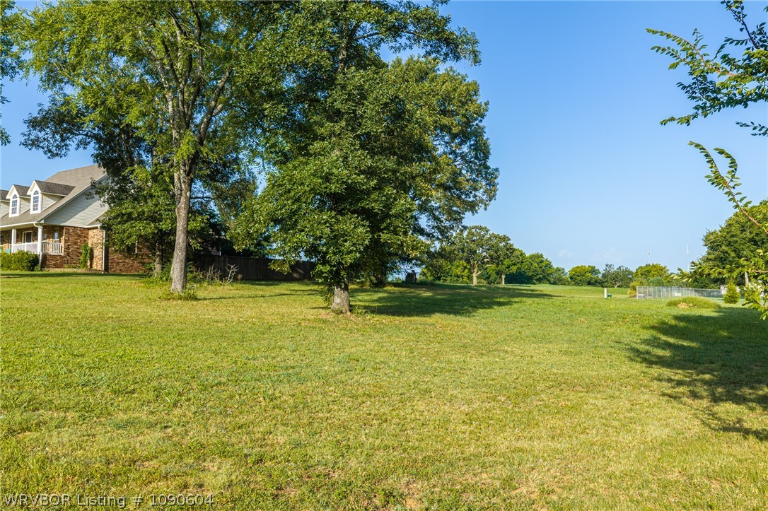 main property photo 17