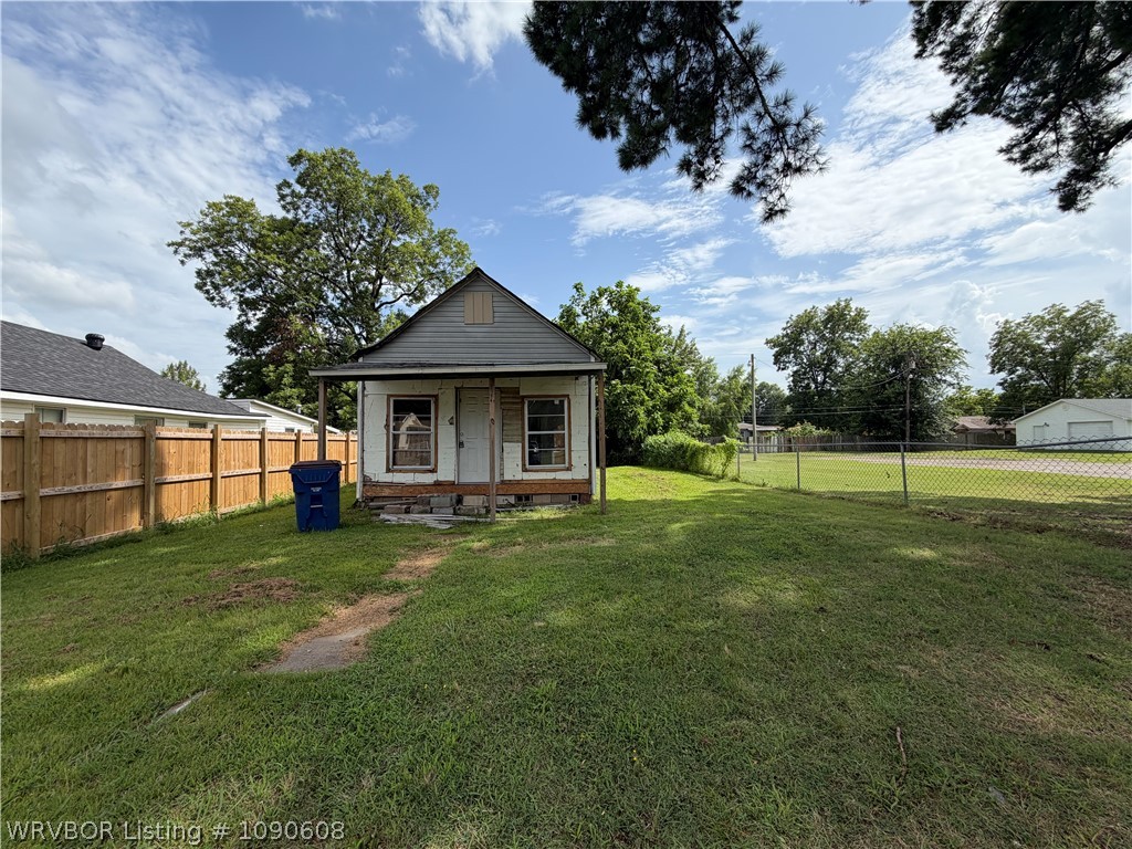 main property photo 0