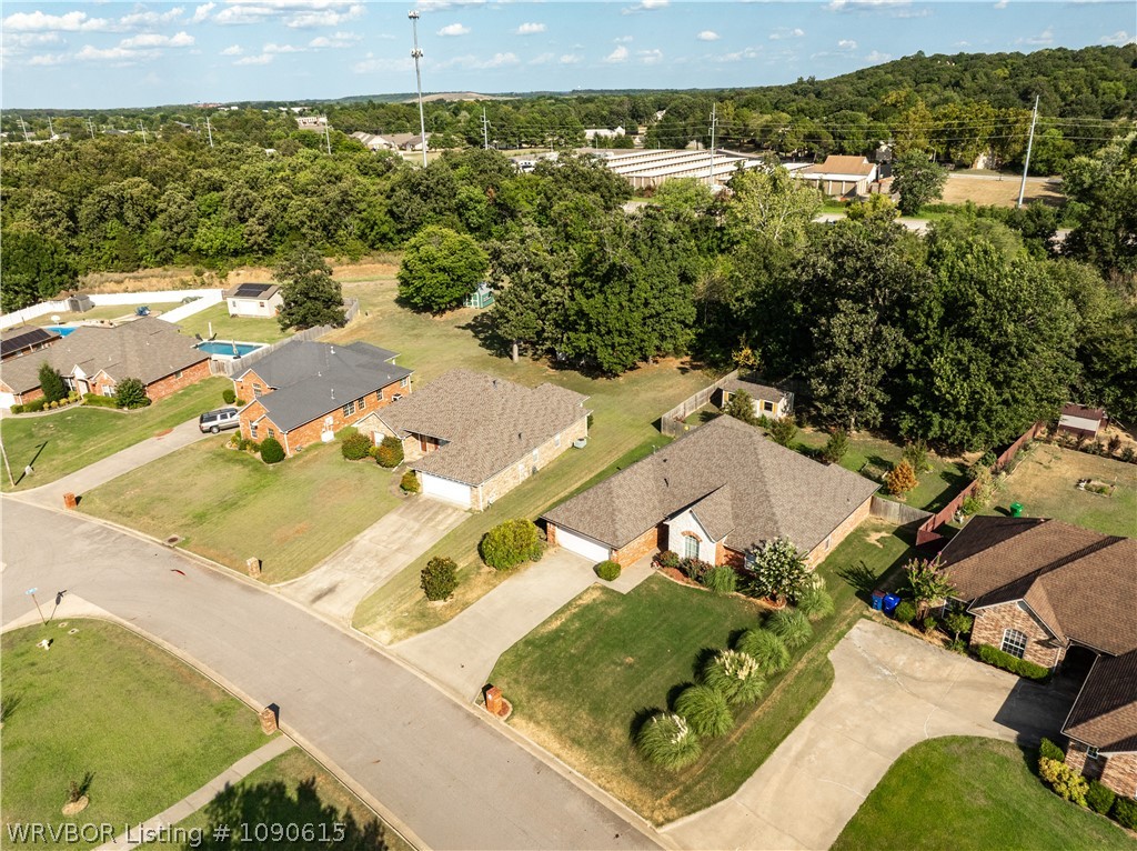 main property photo 41