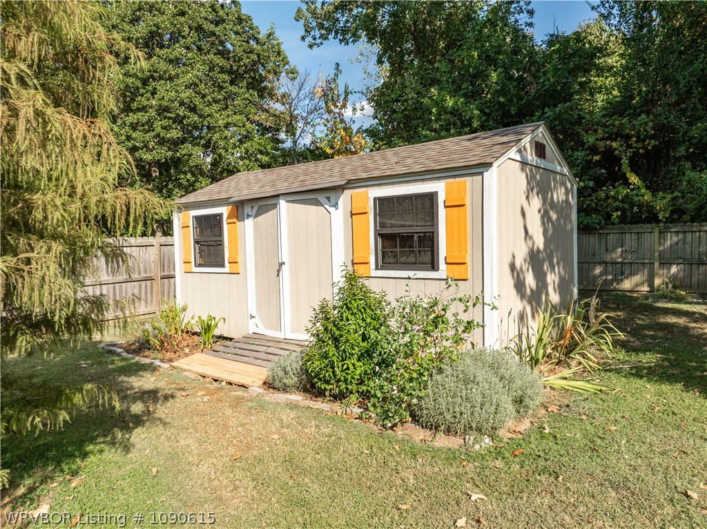 main property photo 47