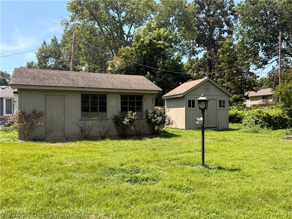main property photo 25