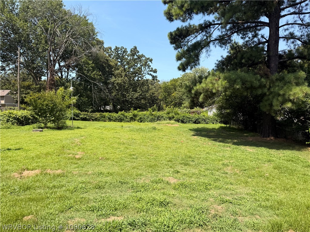 main property photo 29