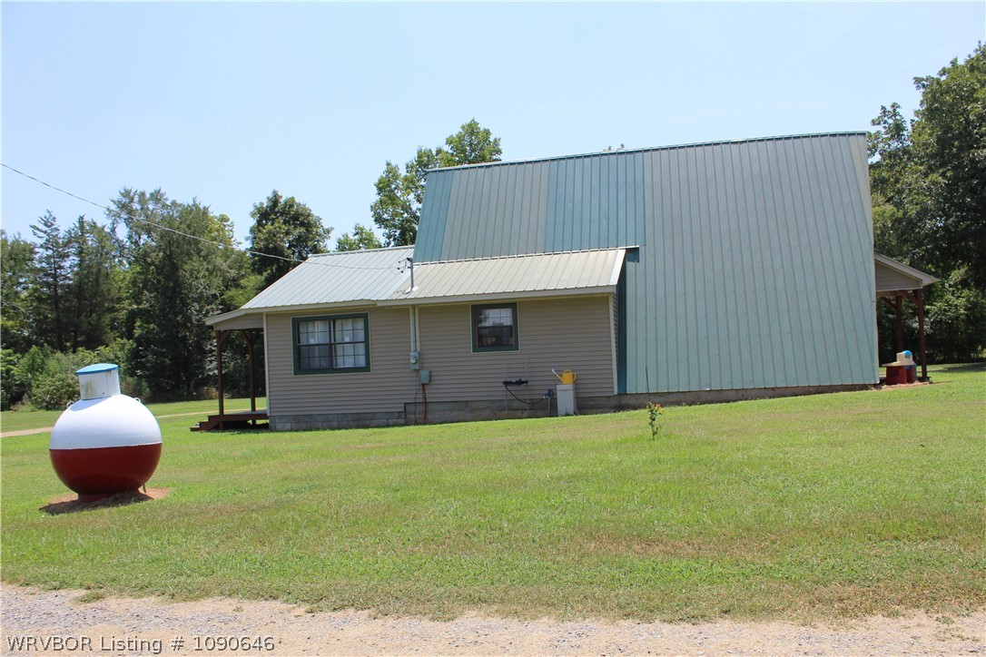 main property photo 13