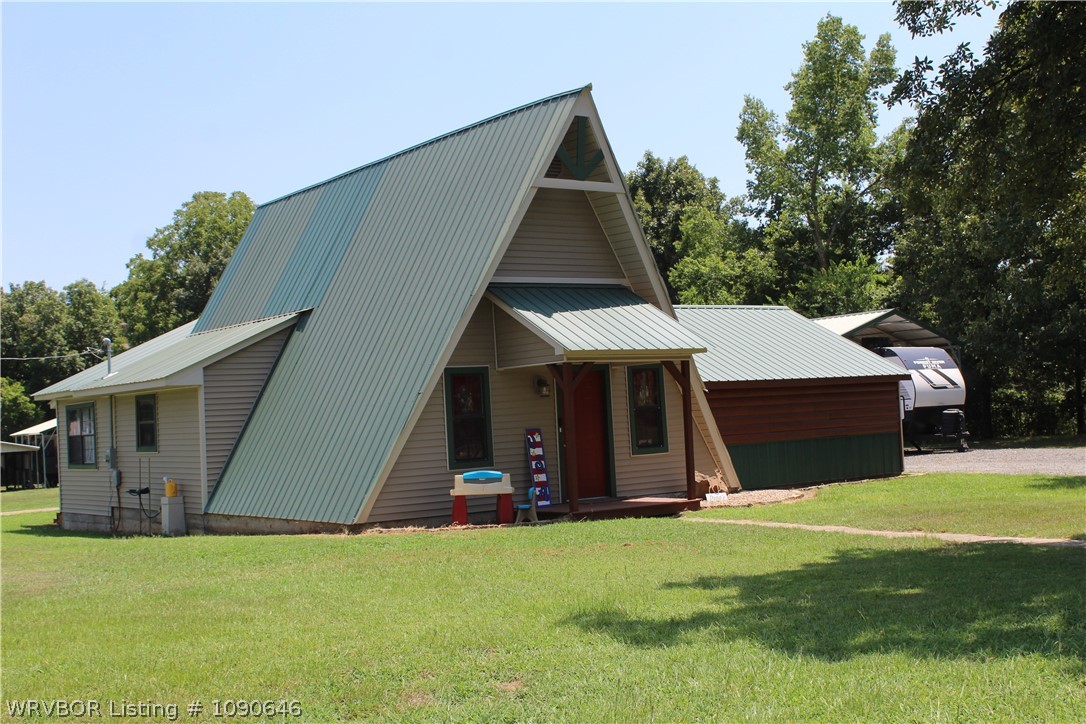 main property photo 14