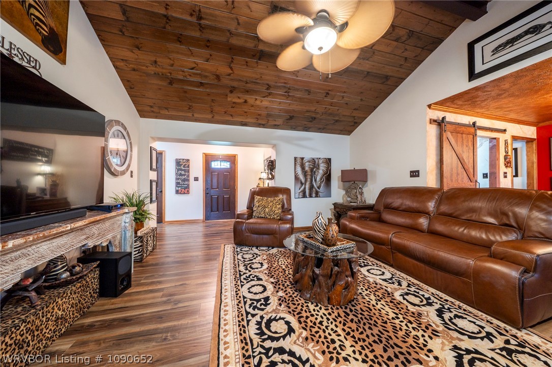 main property photo 21