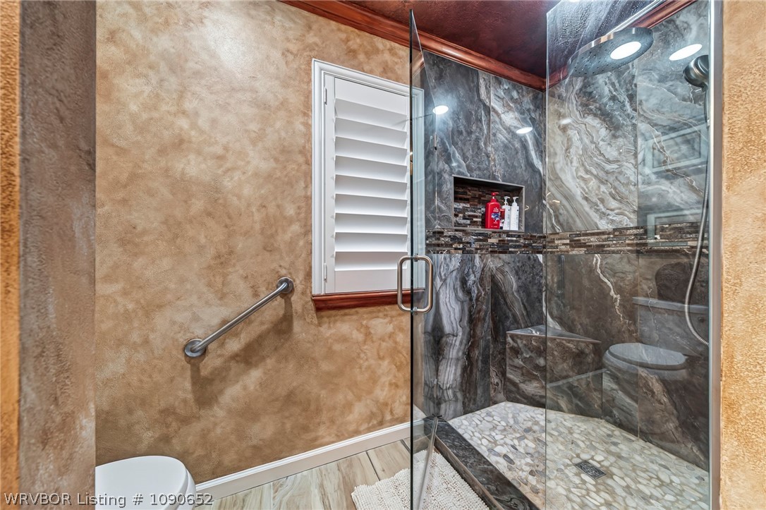 main property photo 45