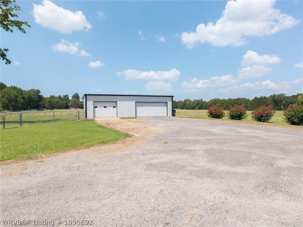 main property photo 45