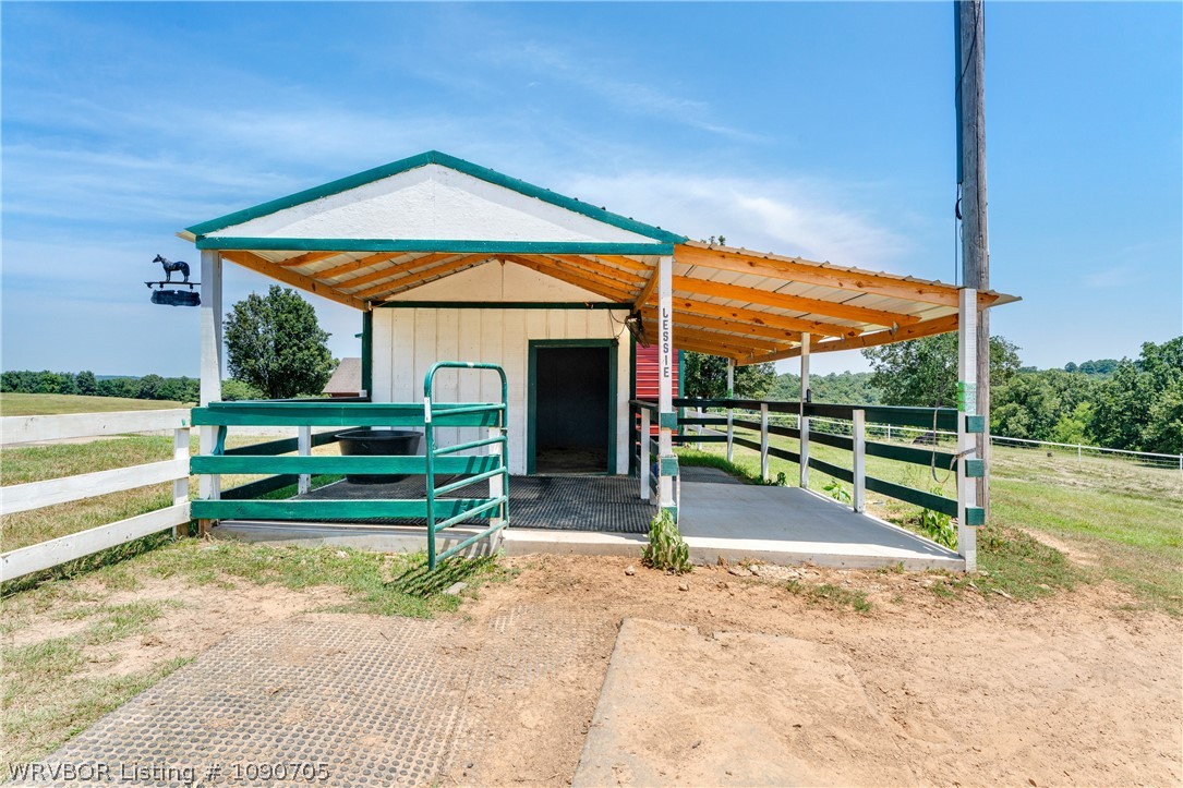 main property photo 50