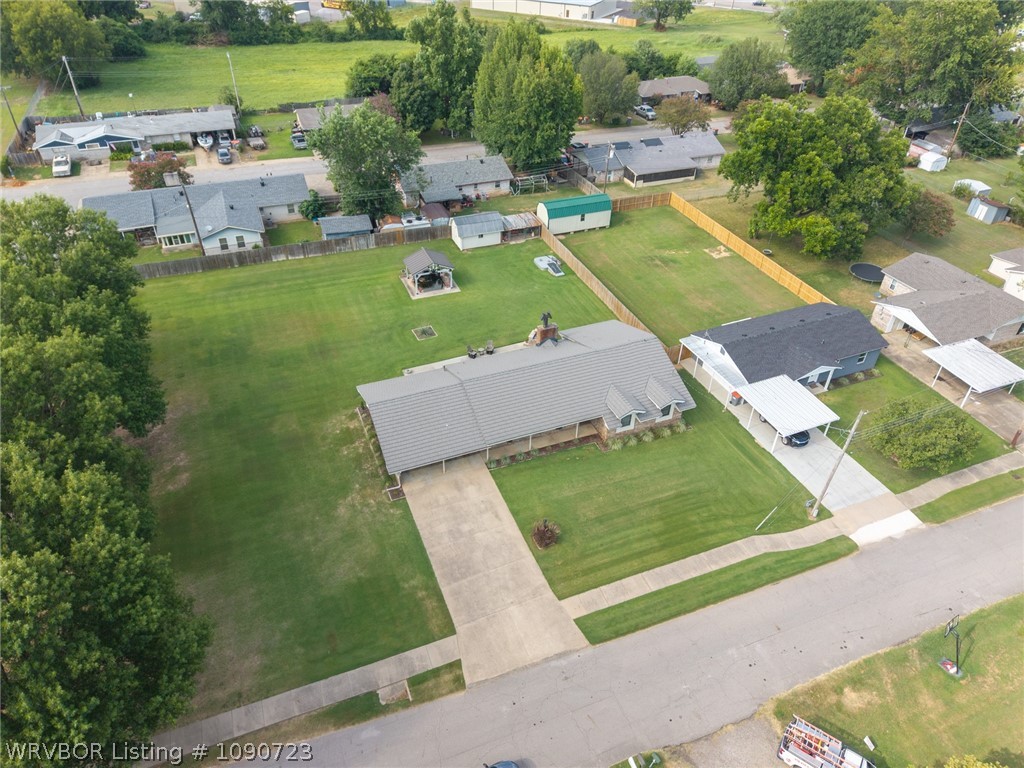 main property photo 4