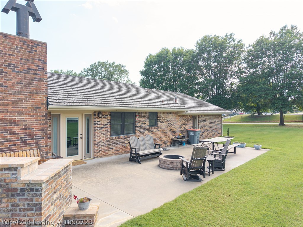main property photo 42