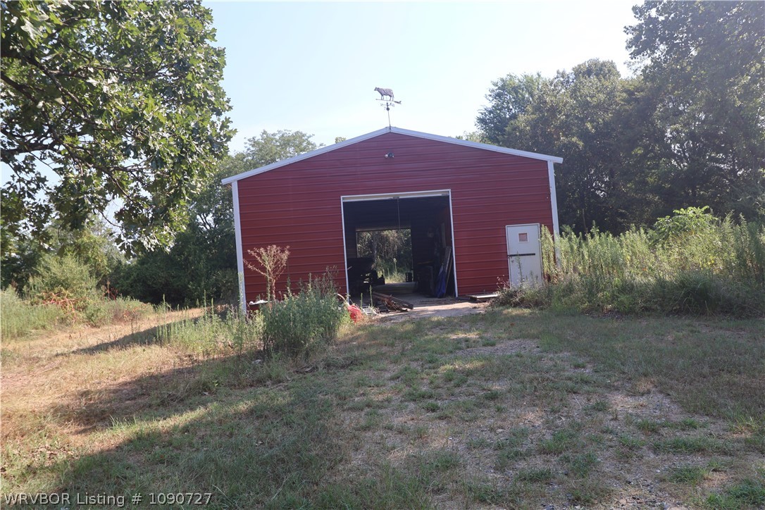 main property photo 14