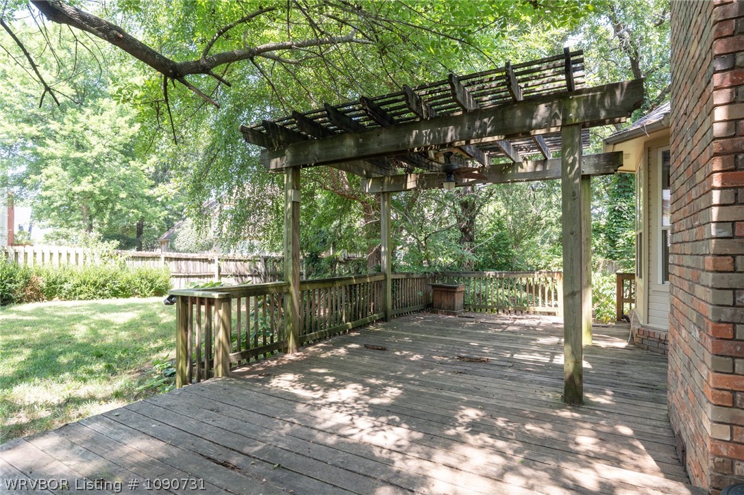 main property photo 39