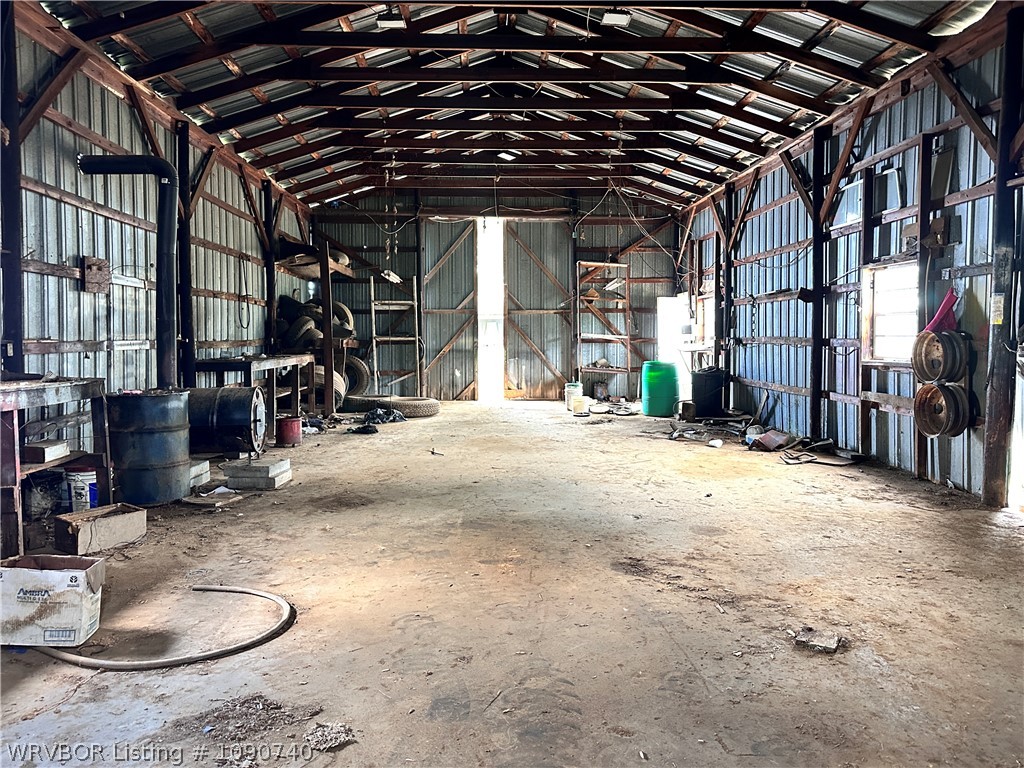main property photo 10
