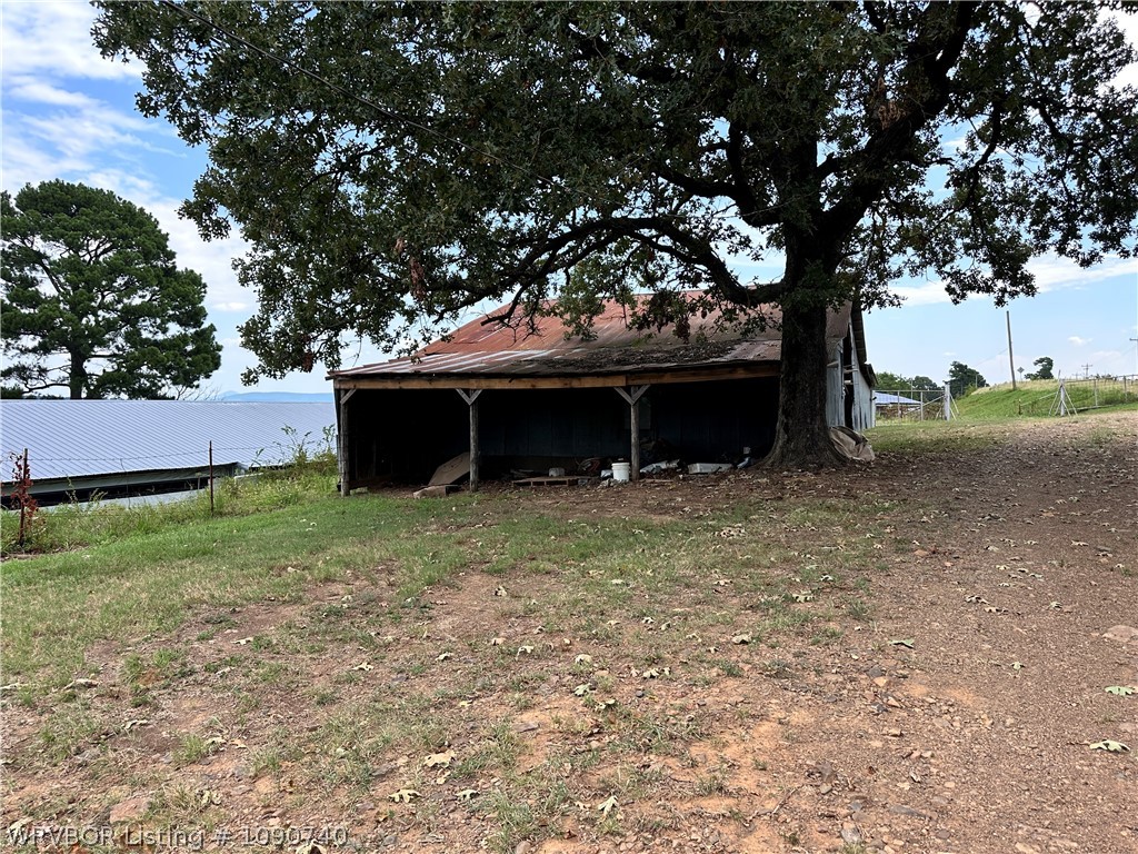 main property photo 13