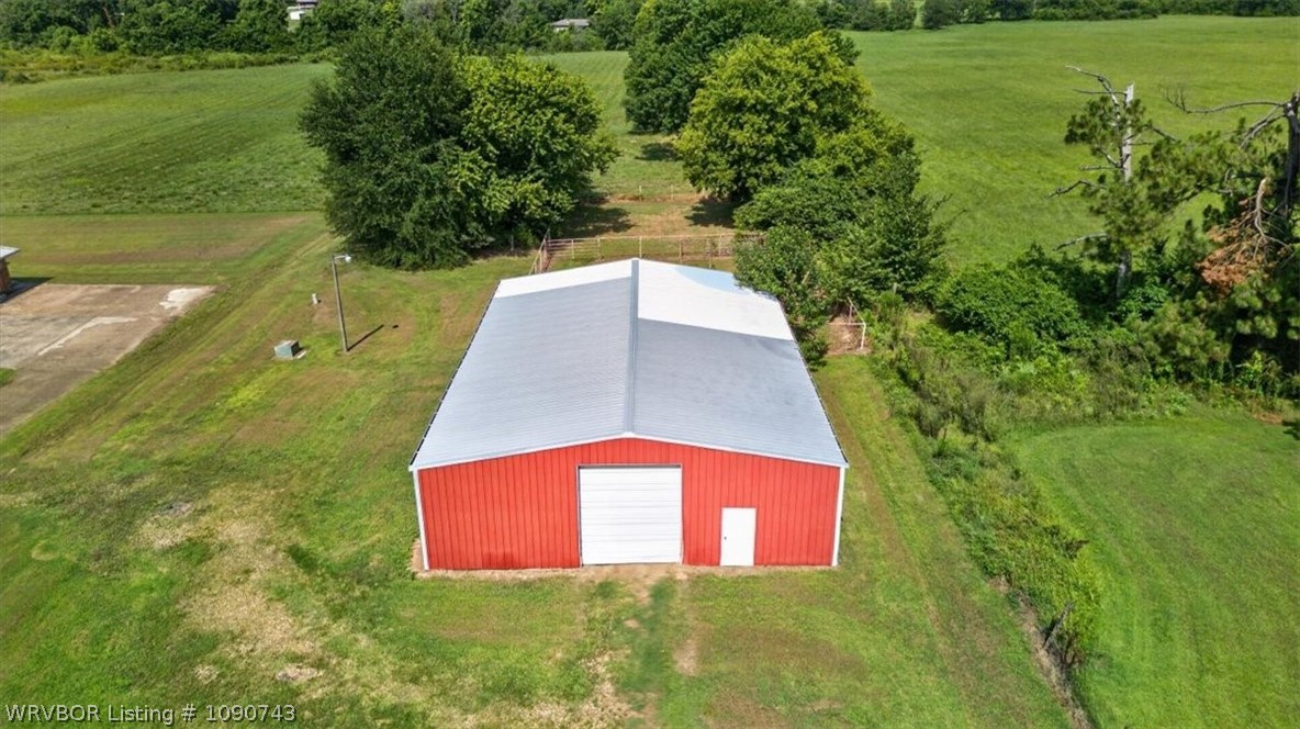 main property photo 41