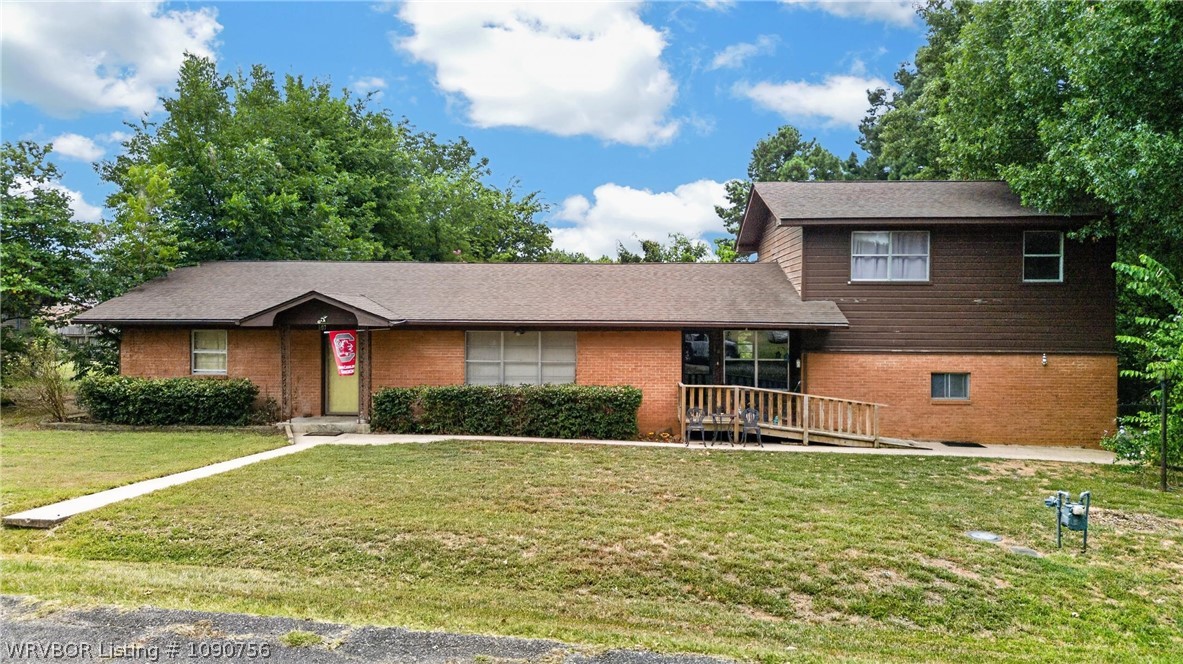 main property photo 39
