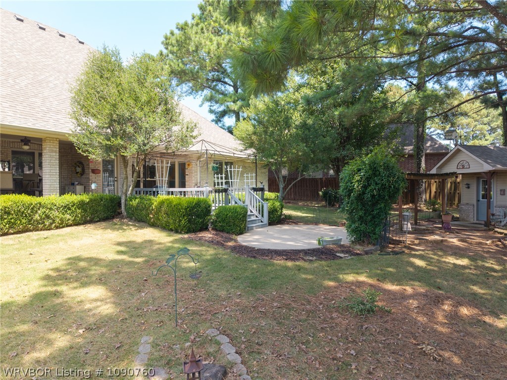 main property photo 45