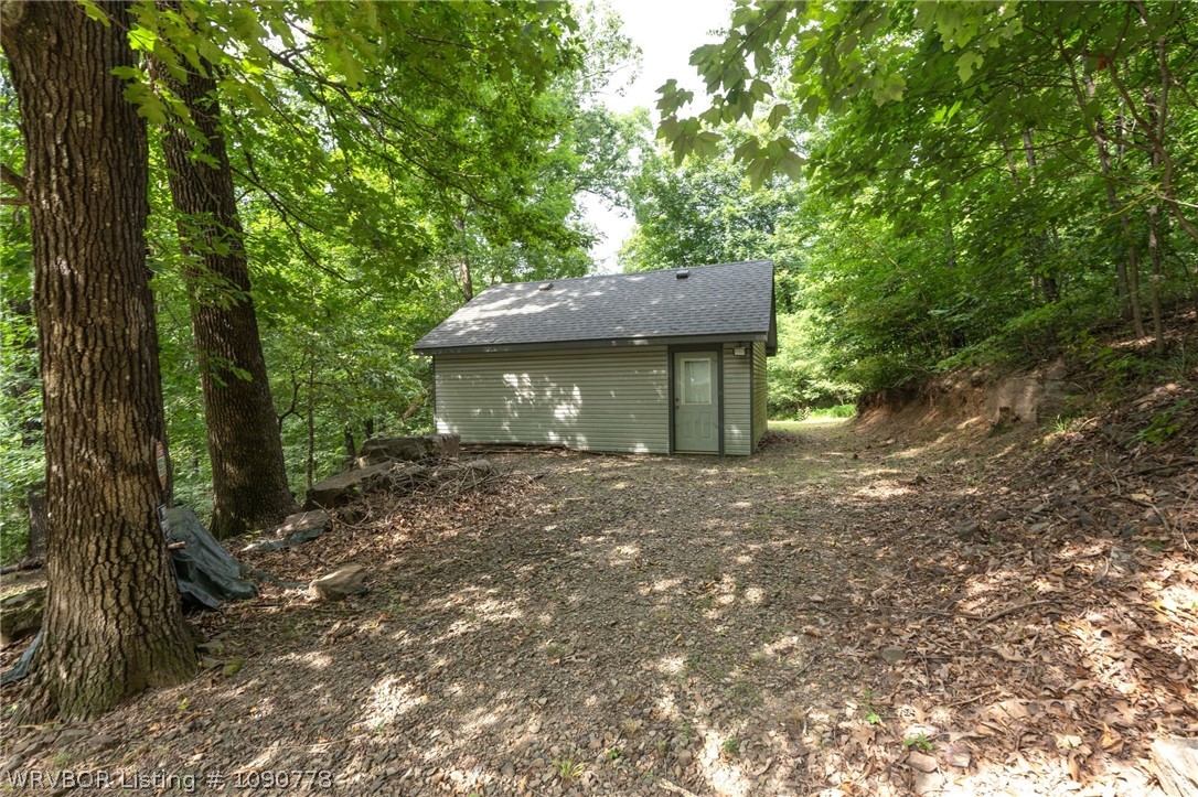 main property photo 45