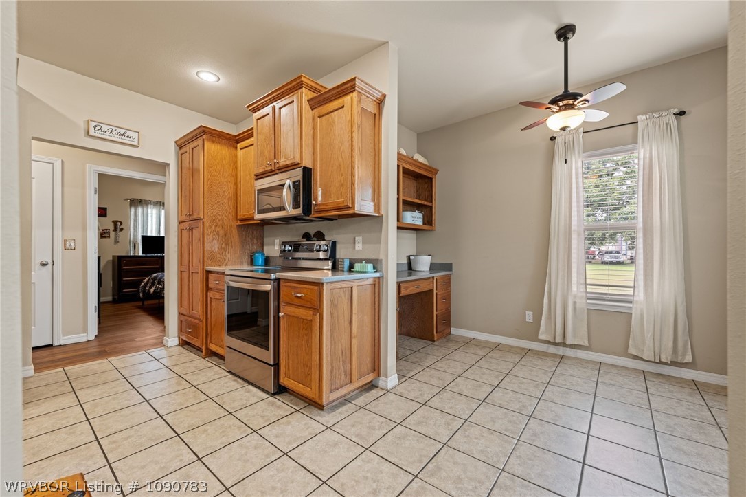 main property photo 14