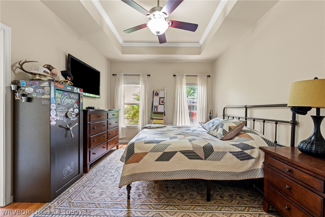 main property photo 20