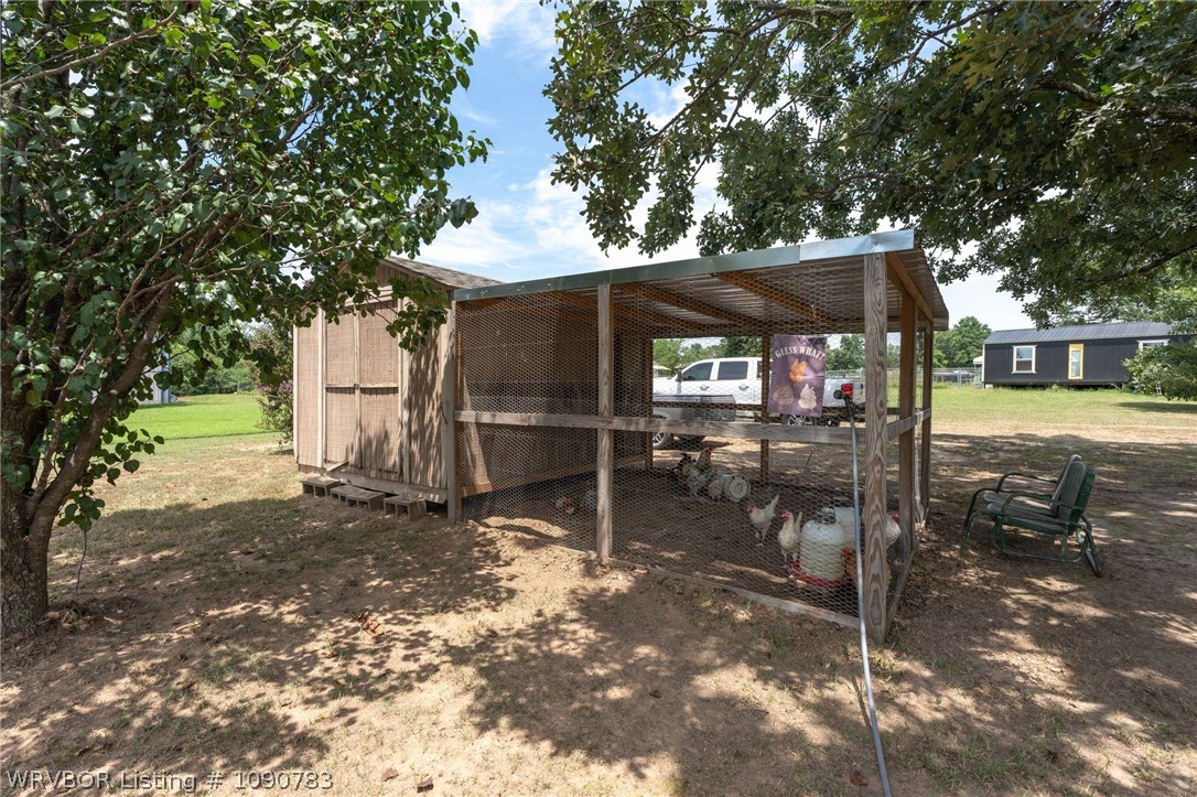 main property photo 41