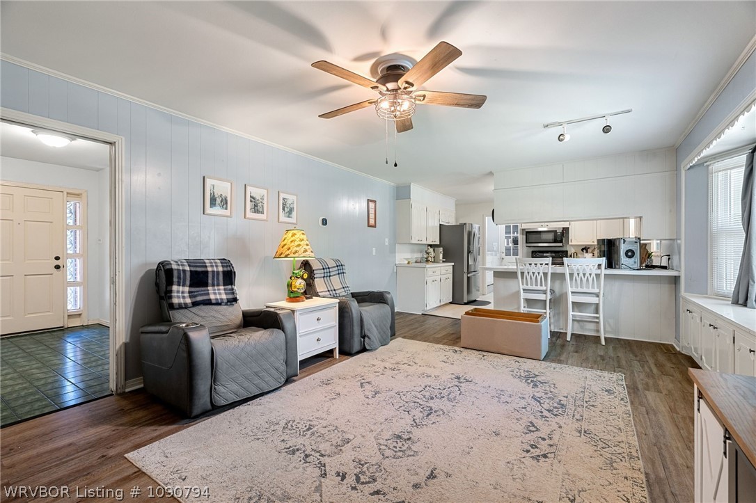 main property photo 15