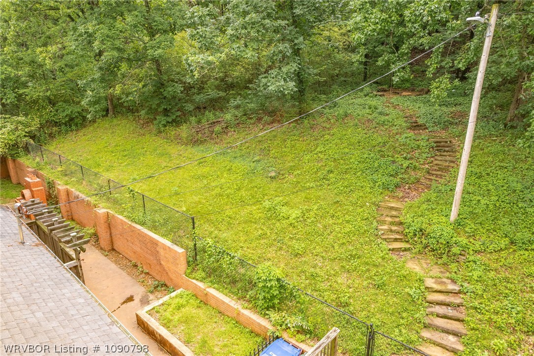 main property photo 41