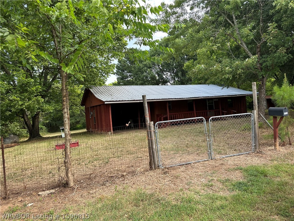 main property photo 3