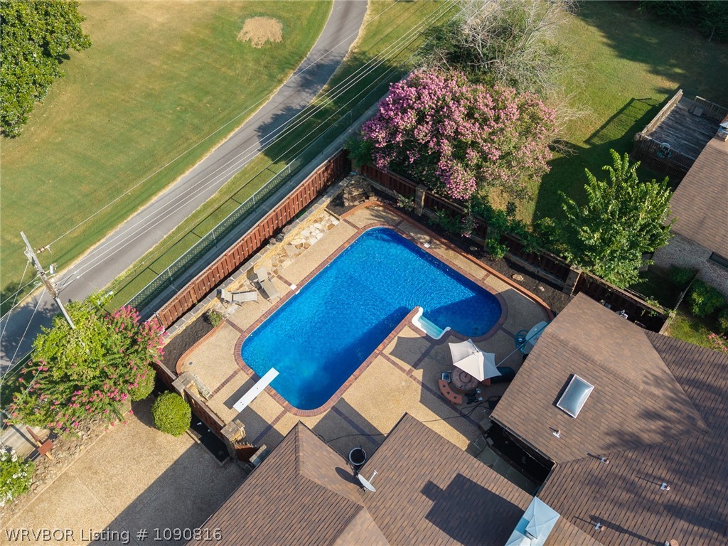 main property photo 51