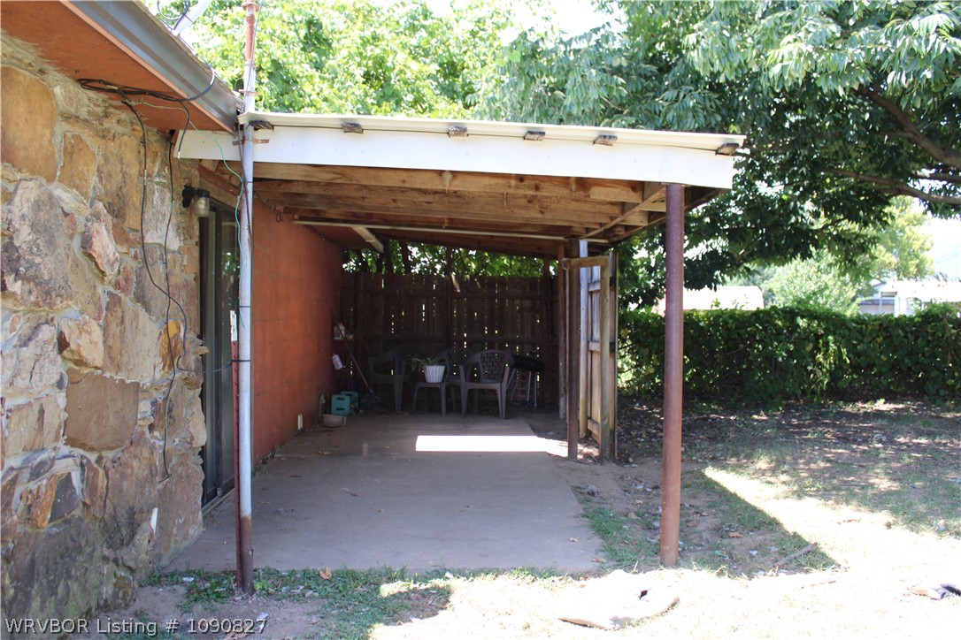 main property photo 18