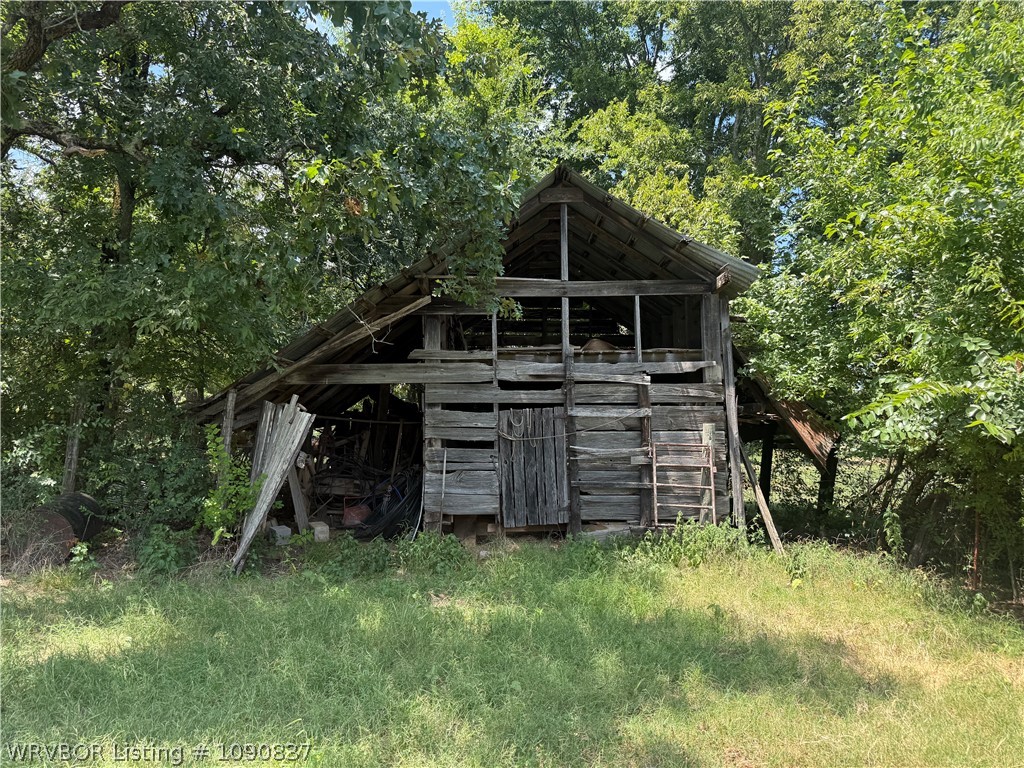 main property photo 48