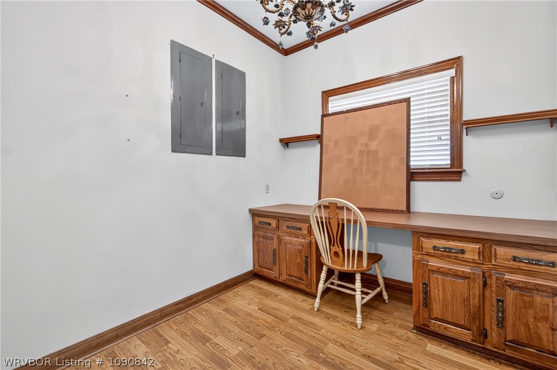 main property photo 28