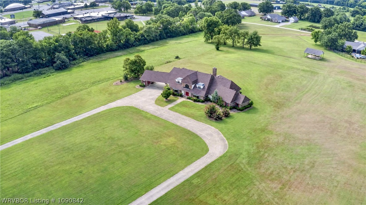 main property photo 7
