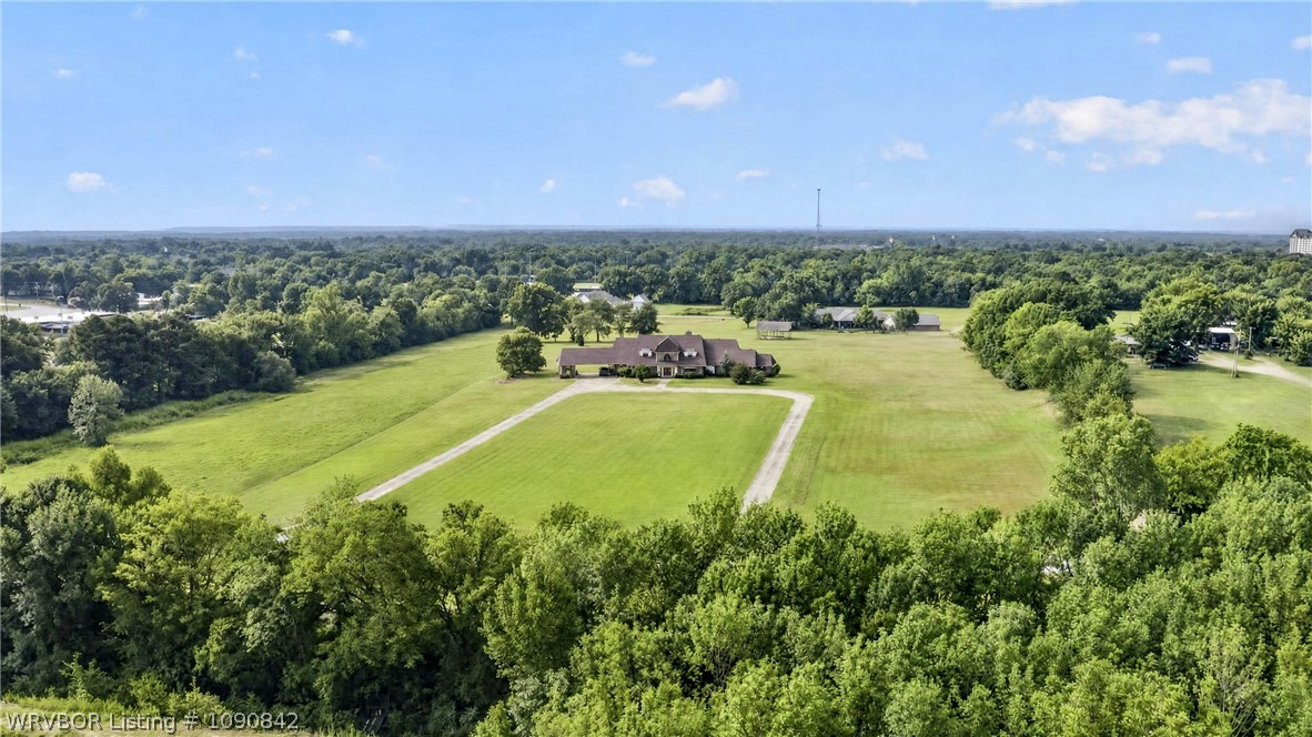 main property photo 8