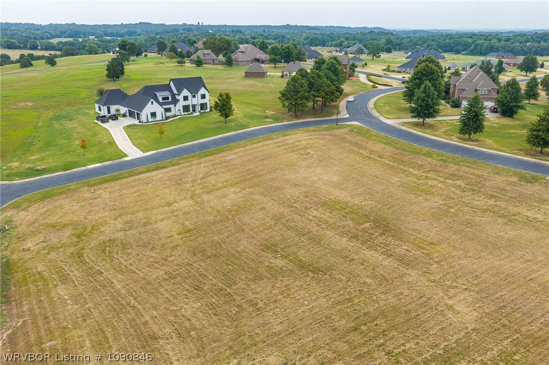 main property photo 14