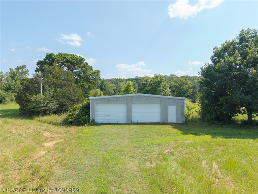 main property photo 13