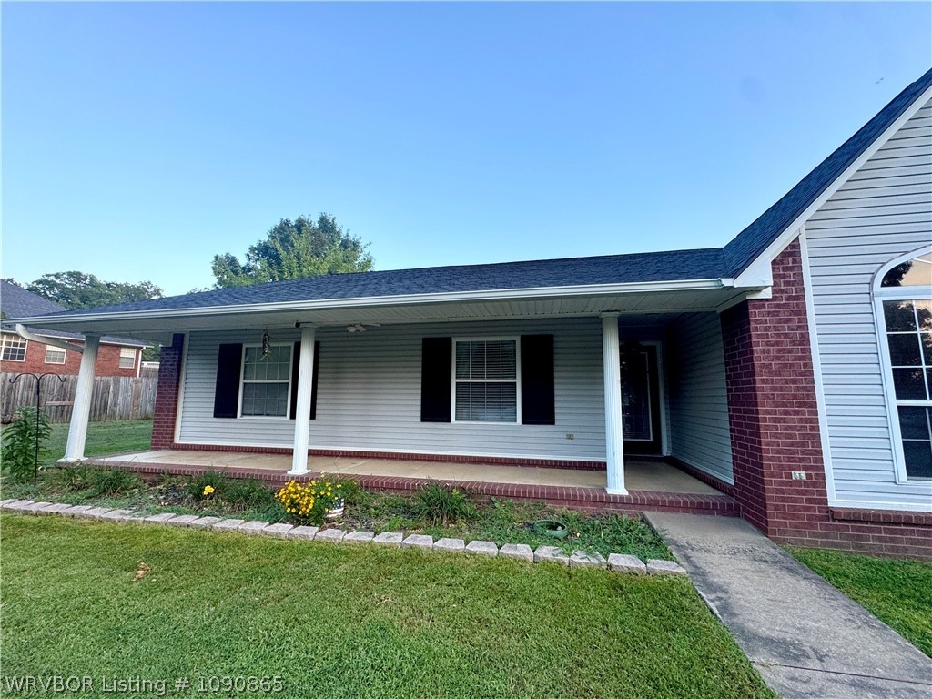 main property photo 4