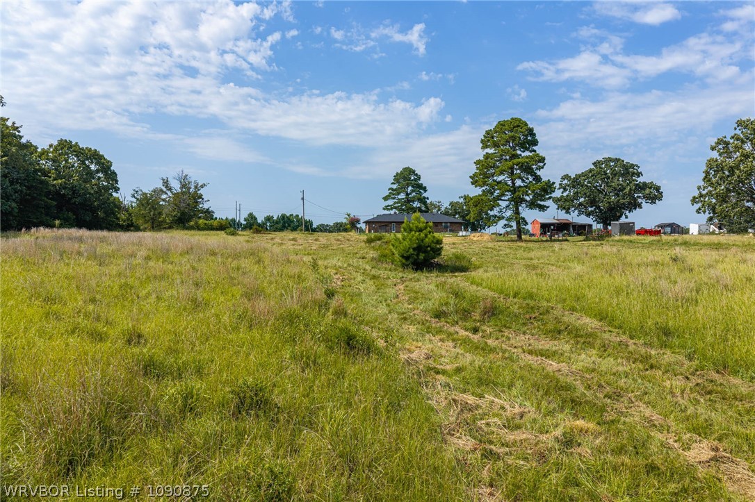 main property photo 25