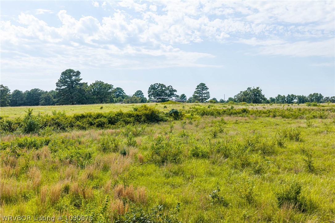 main property photo 31