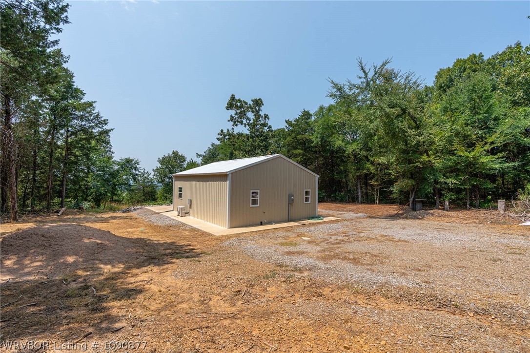 main property photo 28
