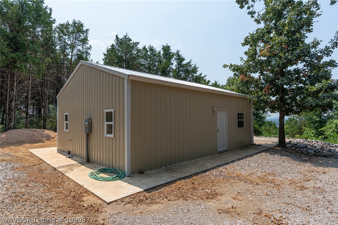 main property photo 33