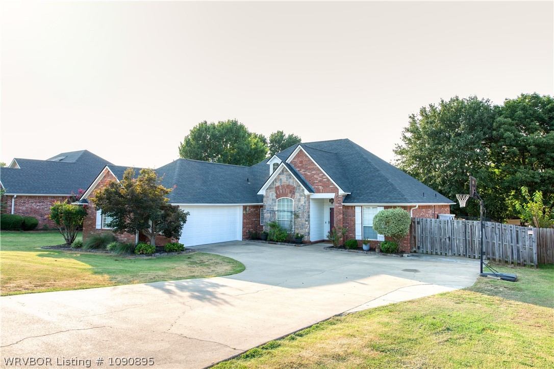 main property photo 0