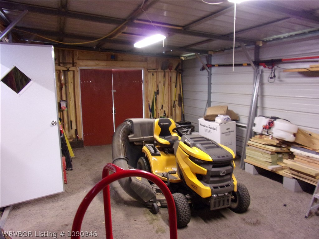 main property photo 39