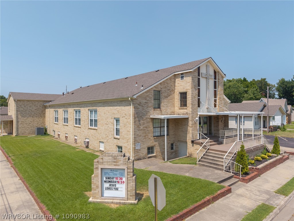 main property photo 1