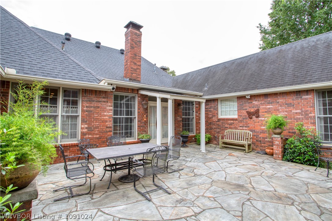 main property photo 40