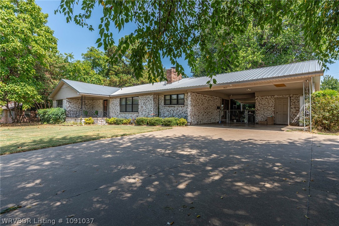 main property photo 35