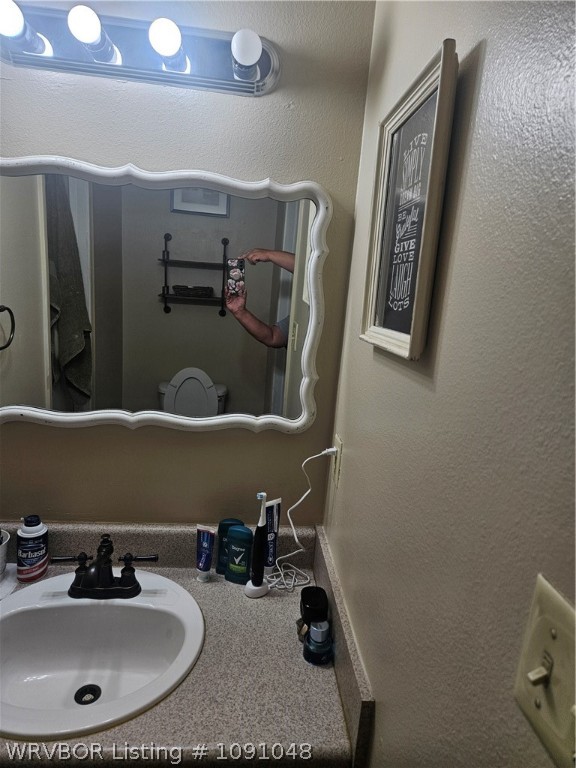 main property photo 13